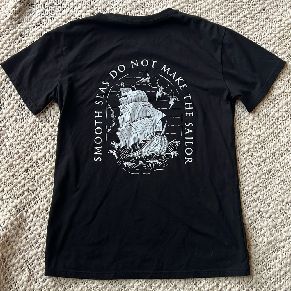 Smooth Seas do not make the Sailor t-shirt - L